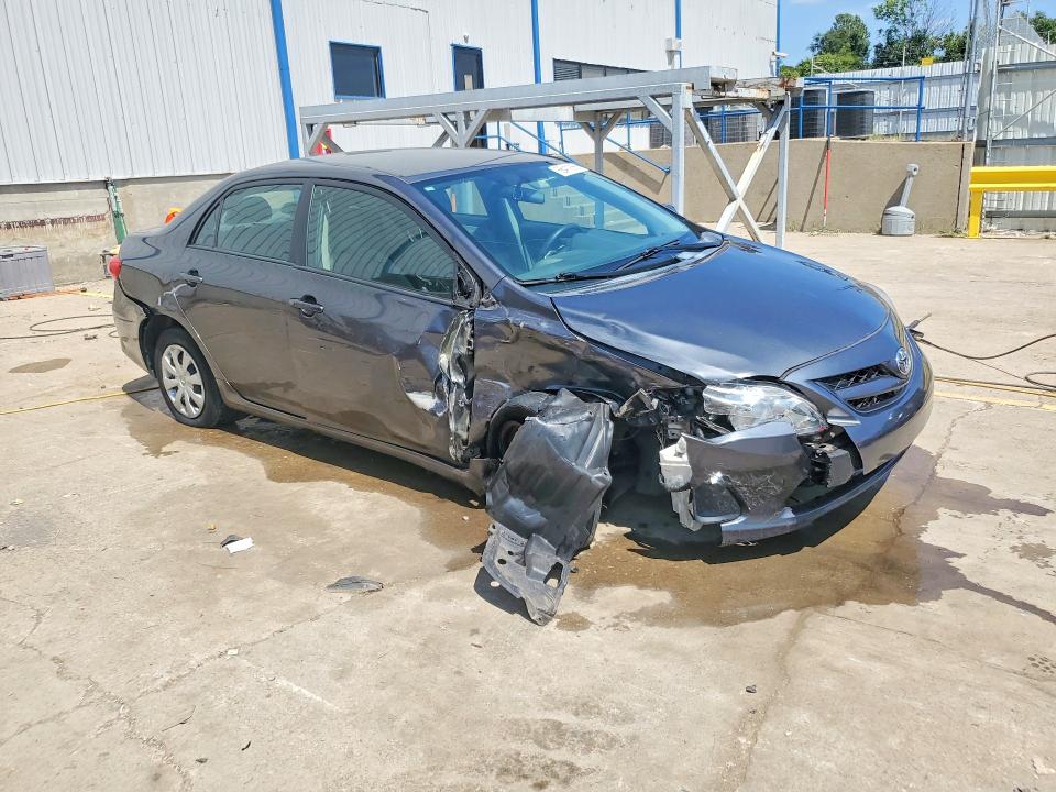 Photo 4 from auction – 2011 TOYOTA COROLLA with VIN 2T1BU4EE7BC550765