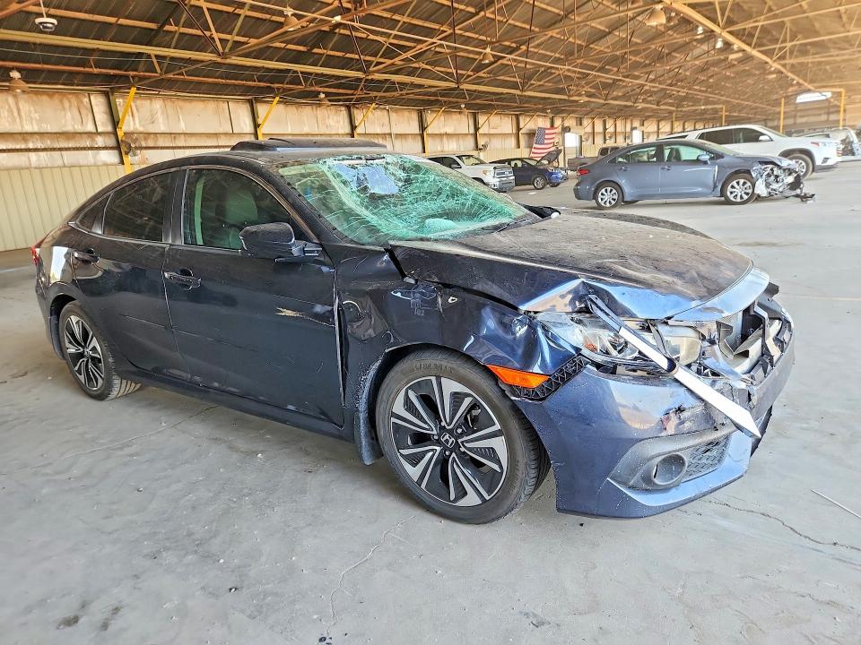 Photo 4 from auction – 2017 HONDA CIVIC with VIN 19XFC1F83HE031380