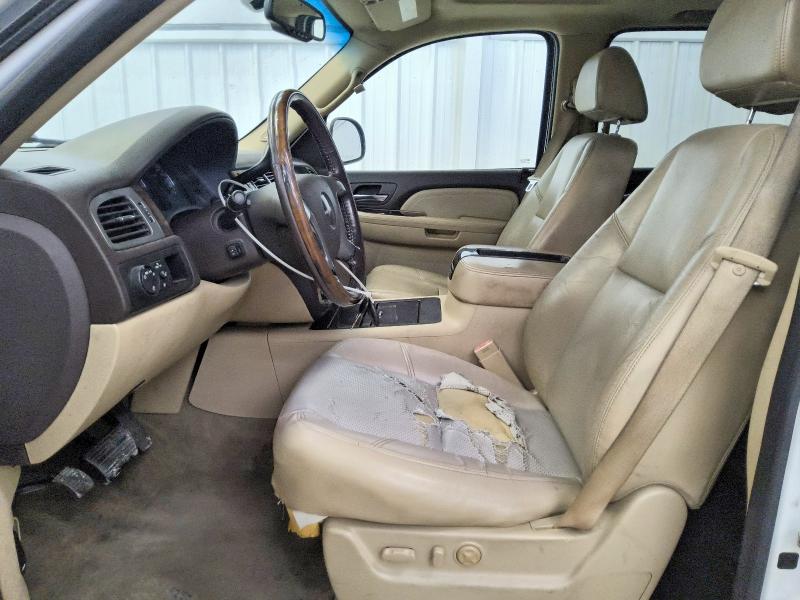 Photo 7 from auction – 2009 GMC YUKON XL with VIN 1GKFK06219J112962