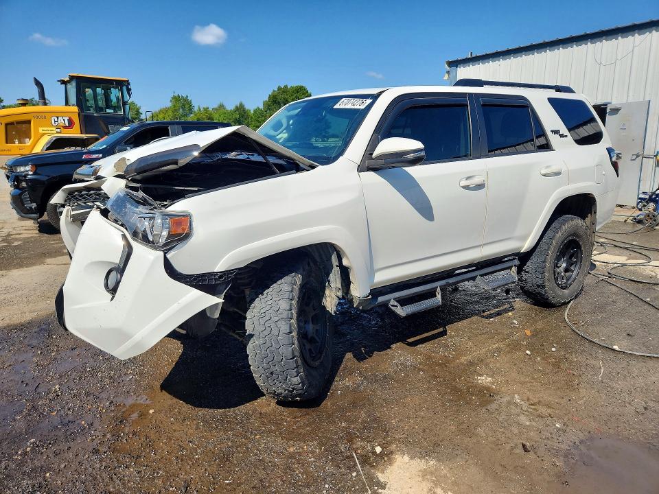 2021 TOYOTA 4RUNNER - Търг №67074276