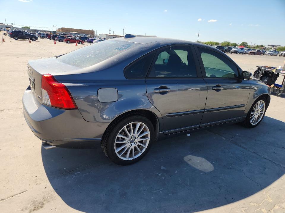 Photo 3 from auction – 2011 VOLVO S40 with VIN YV1672MS1B2549916