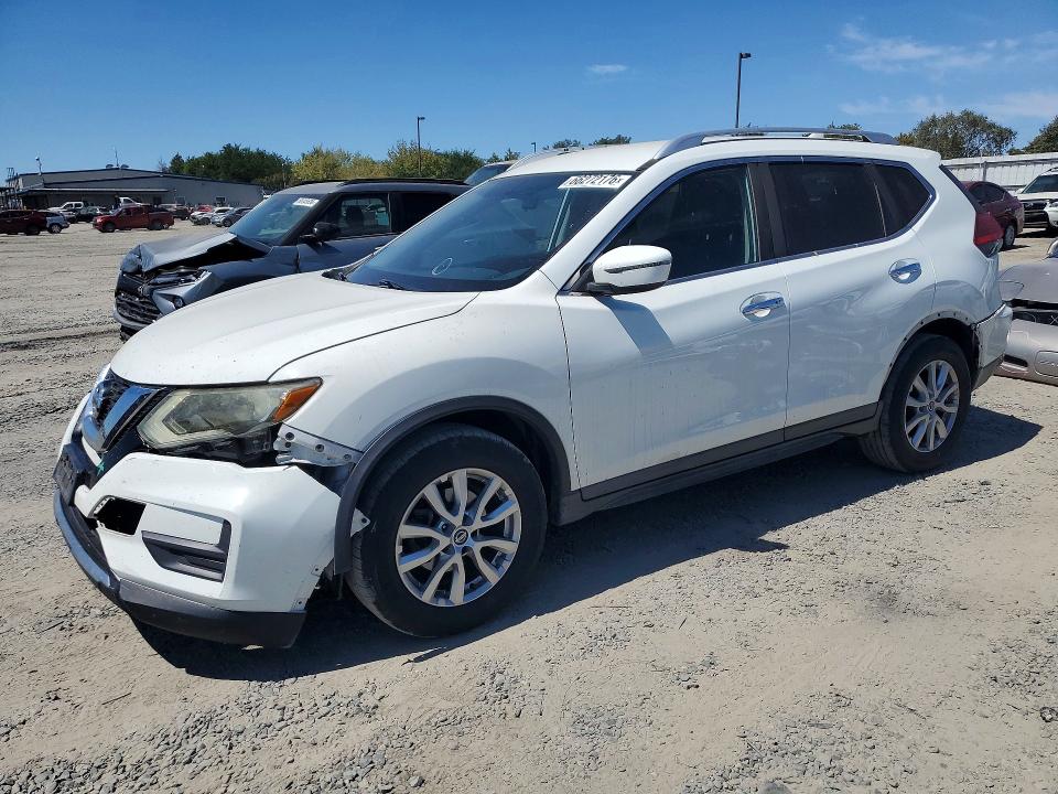NISSAN ROGUE 2017 with VIN KNMAT2MT7HP550276 - Photo from auction