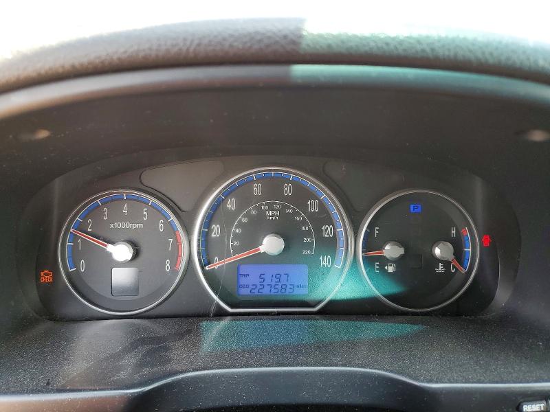 Photo 9 from auction – 2008 HYUNDAI SANTA FE with VIN 5NMSG73D28H154894