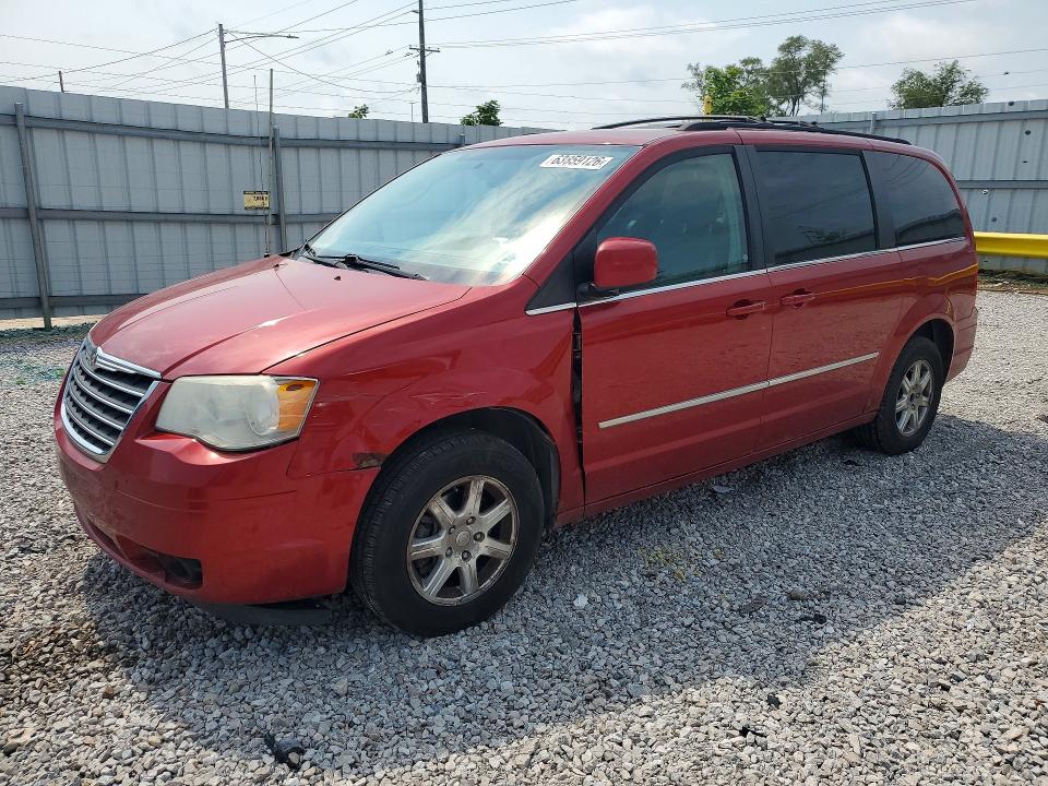 2010 CHRYSLER TOWN & COUNTRY - Търг №63859126