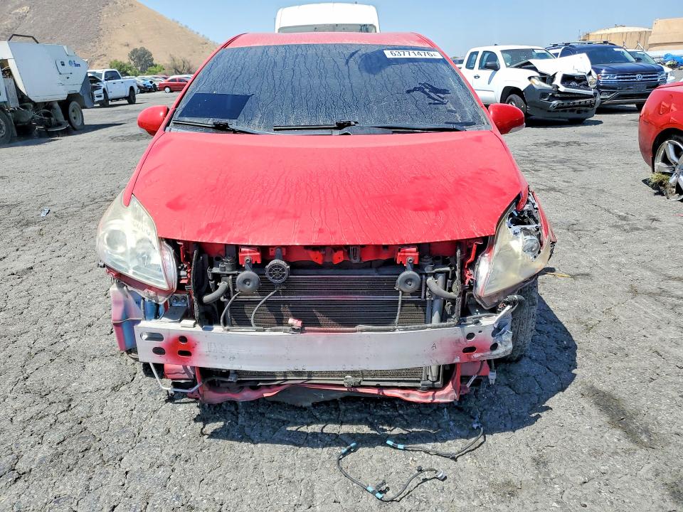 Photo 5 from auction – 2015 TOYOTA PRIUS with VIN JTDKN3DU2F0401521
