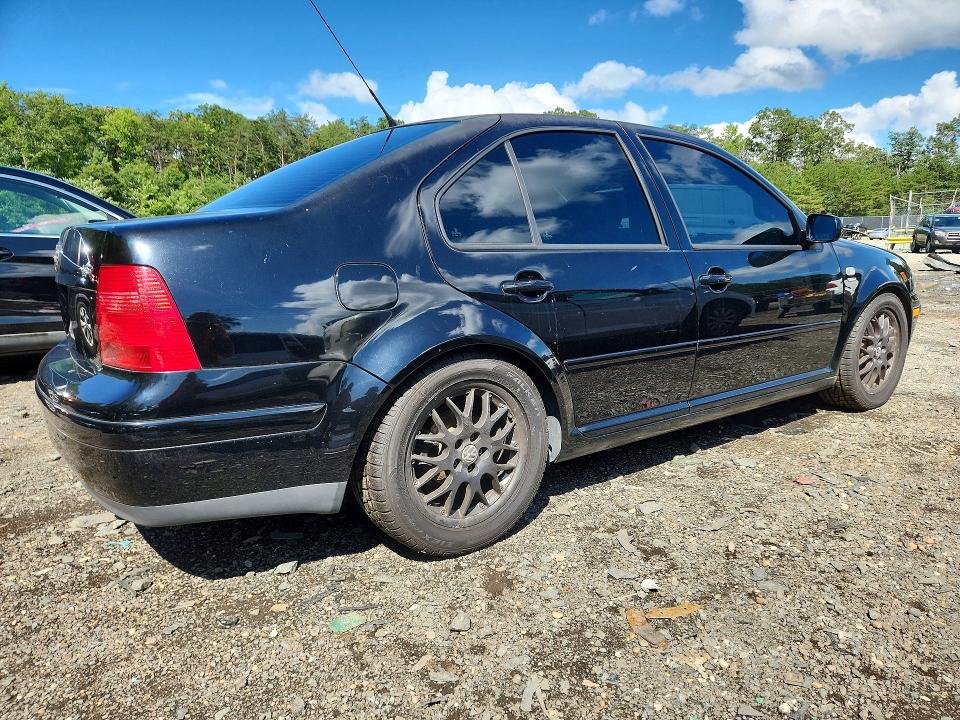 Photo 3 from auction – 2001 VOLKSWAGEN JETTA with VIN 3VWSD69M51M211311