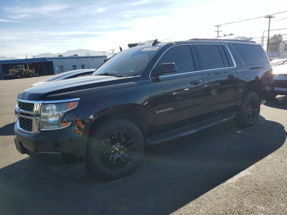 Photo 1 from auction – 2020 CHEVROLET SUBURBAN with VIN 1GNSCHKC5LR189175