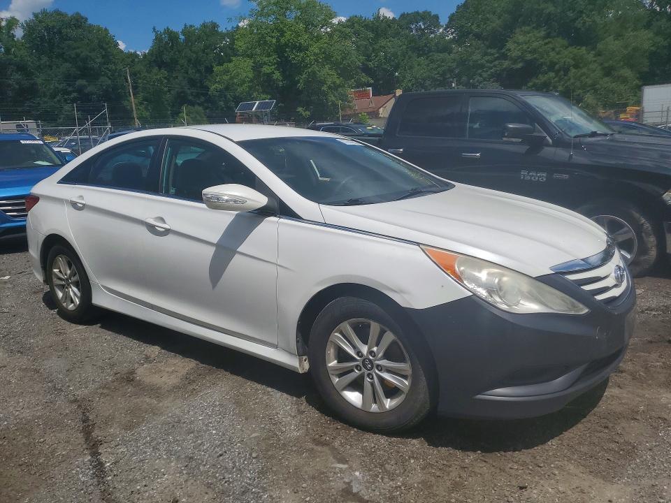 Photo 4 from auction – 2014 HYUNDAI SONATA with VIN 5NPEB4AC3EH879293