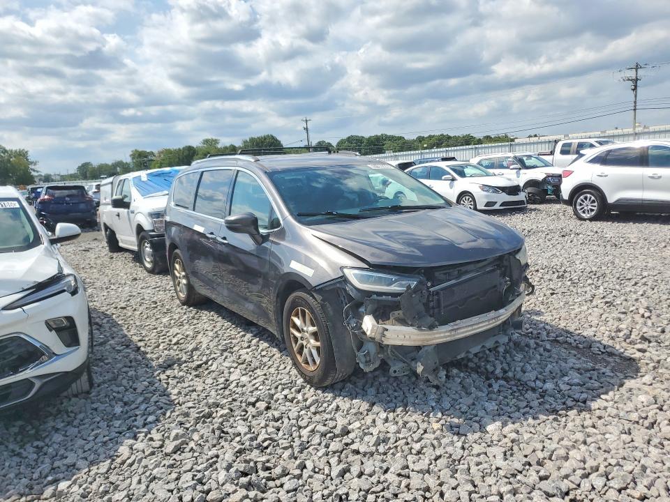 Photo 4 from auction – 2021 CHRYSLER PACIFICA with VIN 2C4RC1BG2MR532991