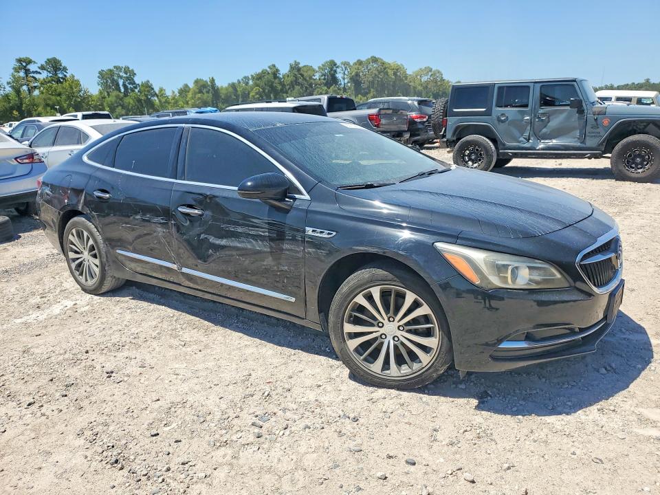Photo 4 from auction – 2017 BUICK LACROSSE with VIN 1G4ZP5SS9HU182599