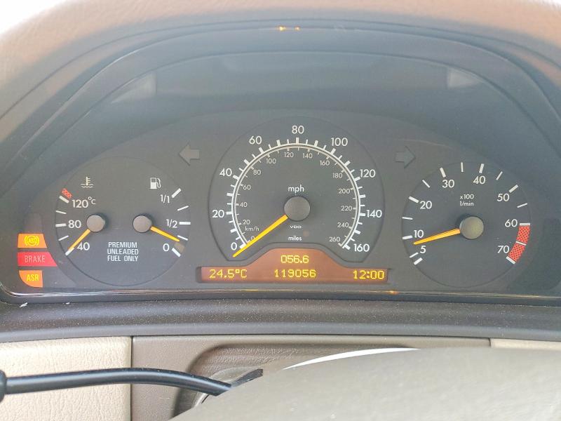 Photo 9 from auction – 1997 MERCEDES-BENZ E with VIN WDBJF72F4VA227608