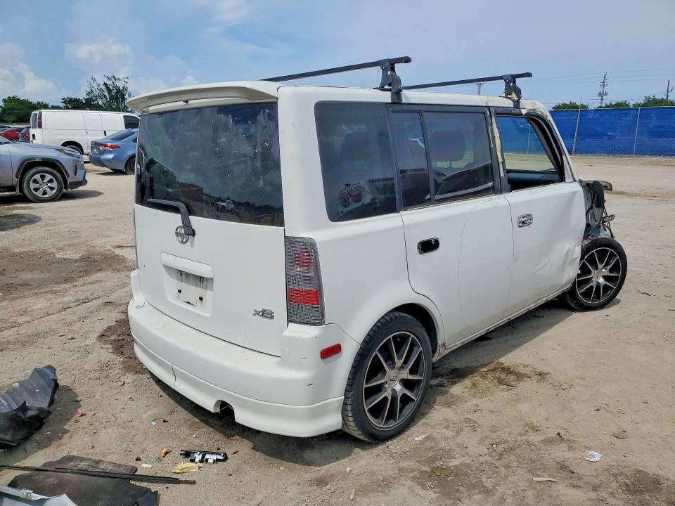 Photo 3 from auction – 2006 SCION XB with VIN JTLKT324164056469