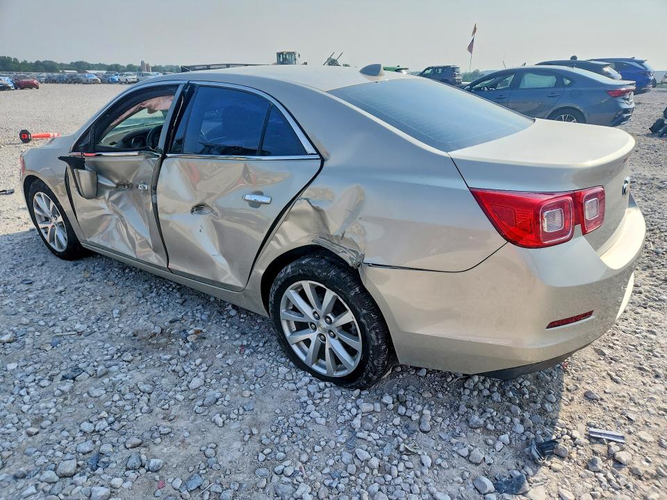 Photo 2 from auction – 2014 CHEVROLET MALIBU with VIN 1G11H5SL0EF155503