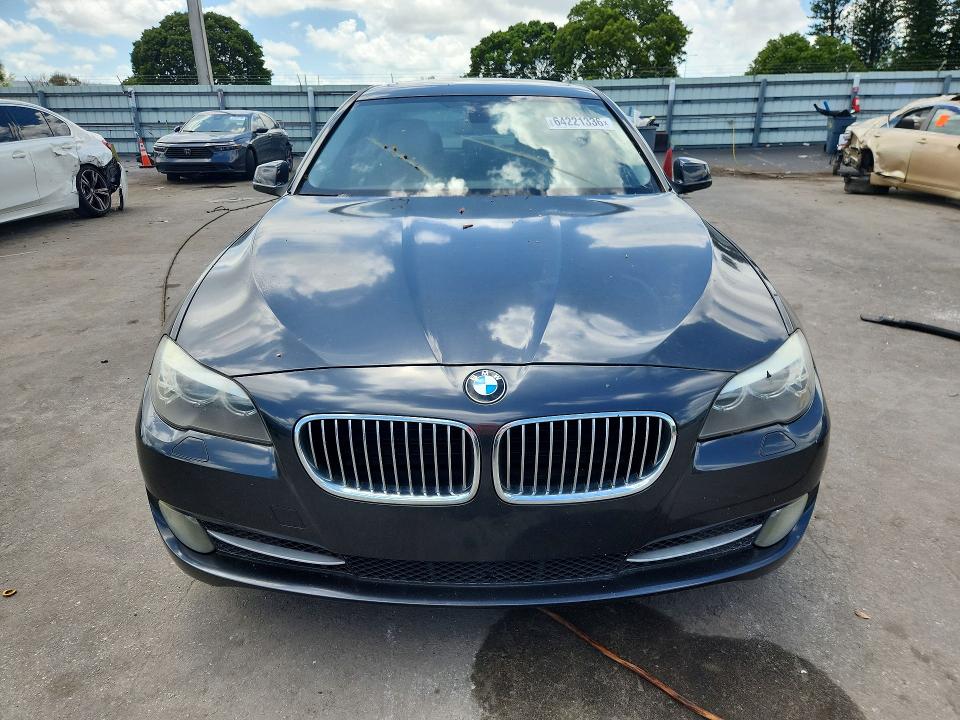 Photo 5 from auction – 2011 BMW 528 with VIN WBAFR1C57BC749292