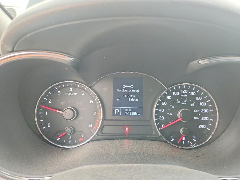 Снимка 9 от търг – 2016 KIA FORTE с VIN KNAFX4A87G5587356