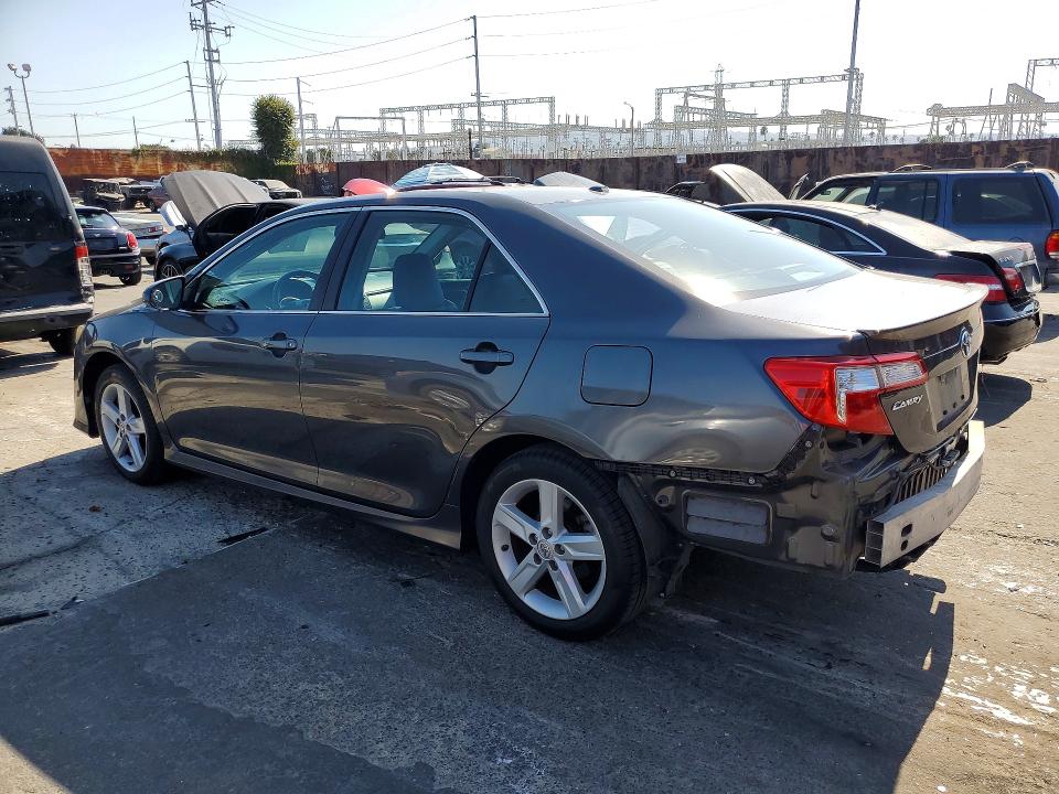 Photo 2 from auction – 2012 TOYOTA CAMRY with VIN 4T1BF1FK2CU081968