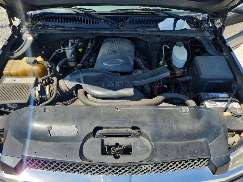 Photo 11 from auction – 2004 CHEVROLET AVALANCHE with VIN 3GNEK12T84G288002