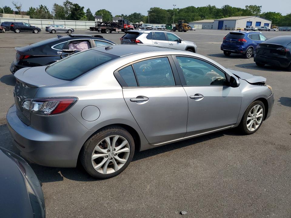 Photo 3 from auction – 2011 MAZDA 3 with VIN JM1BL1W65B1365174