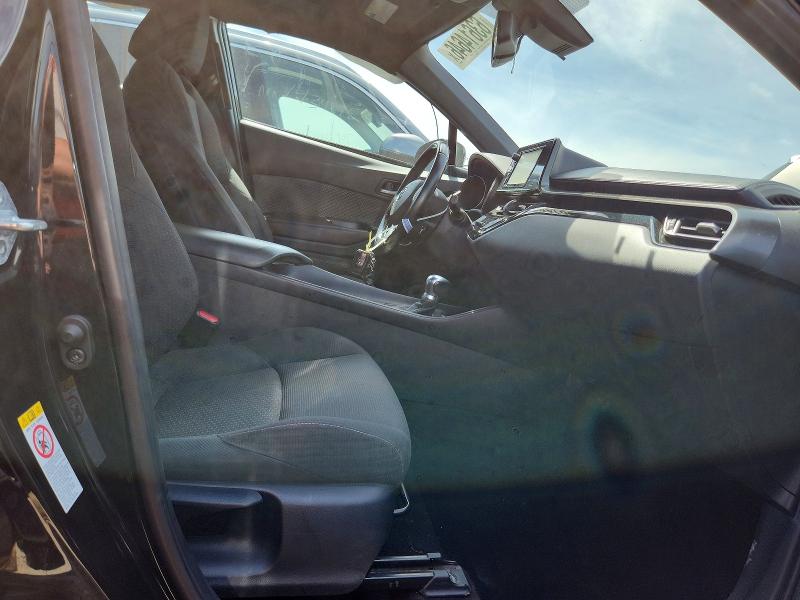 Photo 7 from auction – 2018 TOYOTA C-HR with VIN NMTKHMBX9JR007254