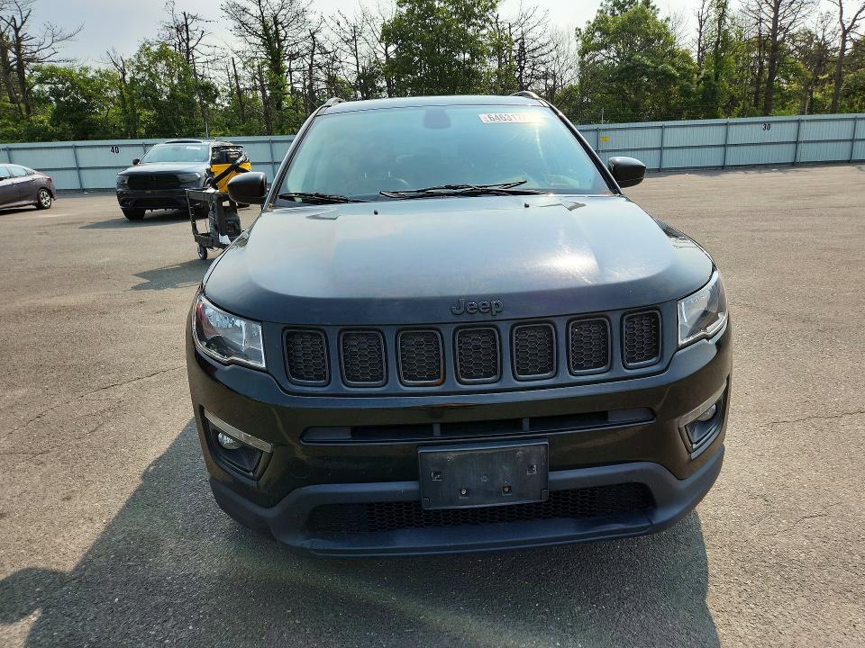 Фото 5 с аукциона – 2019 JEEP COMPASS с VIN 3C4NJDBB7KT818176