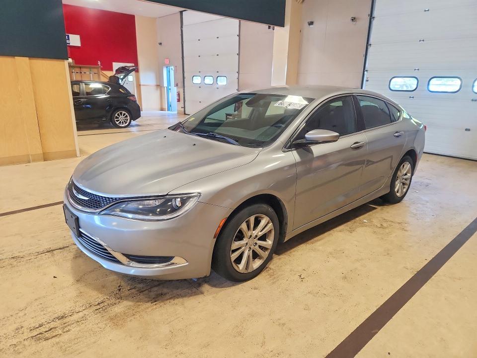 CHRYSLER 200 2015 with VIN 1C3CCCAB3FN719846 - Photo from auction