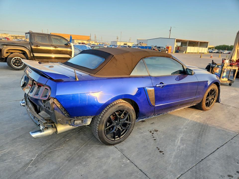 Photo 3 from auction – 2013 FORD MUSTANG with VIN 1ZVBP8EM2D5250859