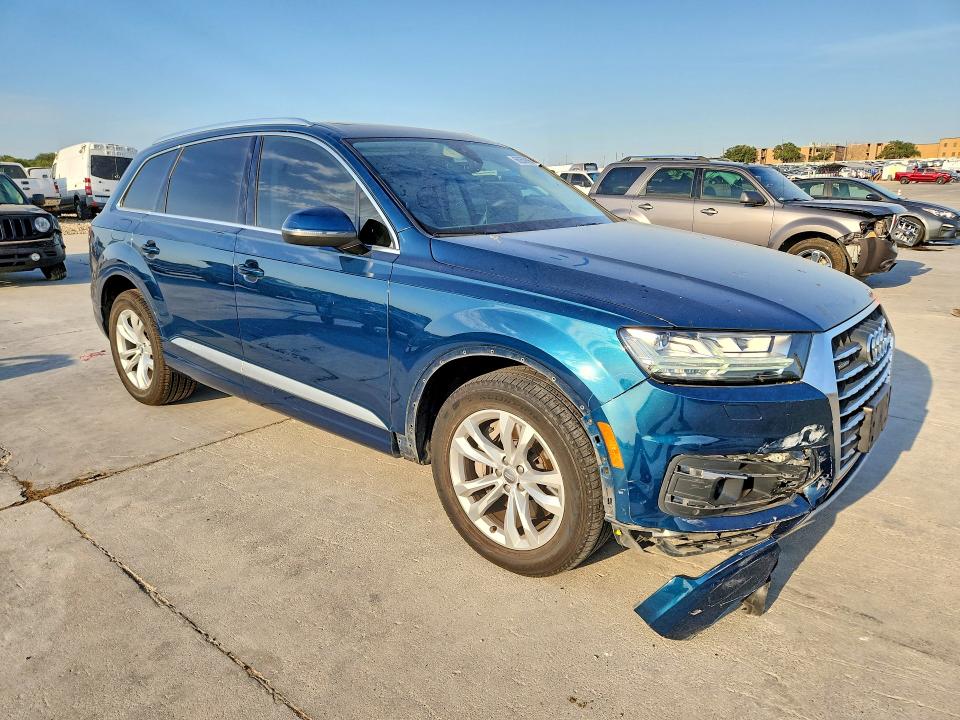 Photo 4 from auction – 2018 AUDI Q7 with VIN WA1LAAF70JD028325