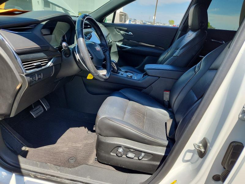 Photo 7 from auction – 2019 CADILLAC XT4 with VIN 1GYFZER40KF159520