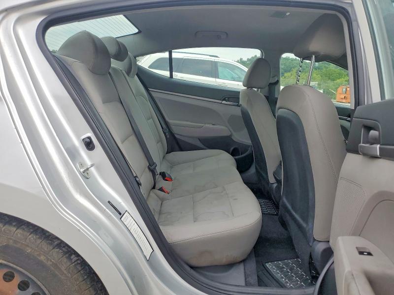 Photo 10 from auction – 2017 HYUNDAI ELANTRA with VIN 5NPD74LF7HH183609