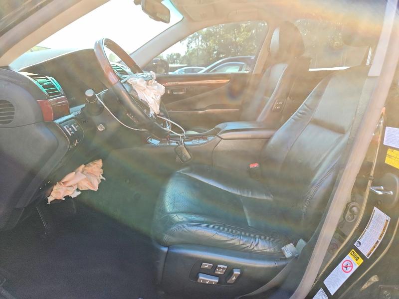 Photo 7 from auction – 2010 LEXUS LS with VIN JTHCL5EF3A5005579