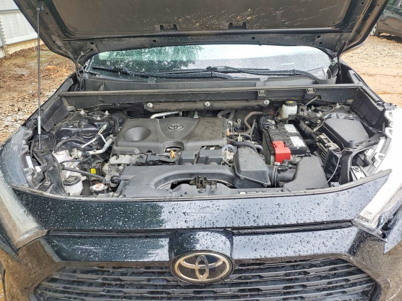 Photo 12 from auction – 2022 TOYOTA RAV4 with VIN 2T3W1RFV2NC205211