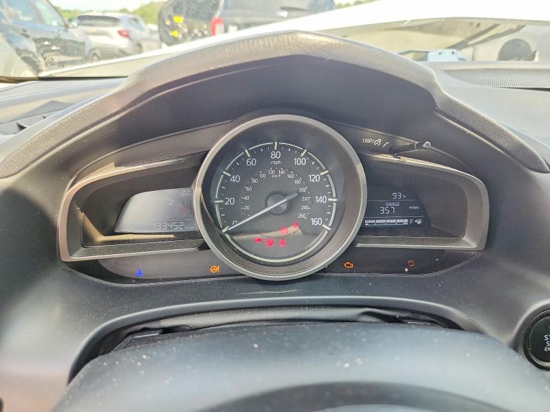 Photo 9 from auction – 2017 MAZDA 3 with VIN 3MZBN1U73HM156417