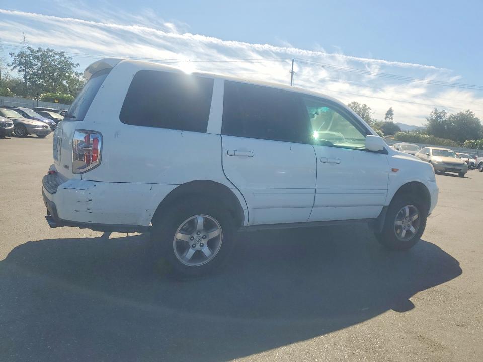 Photo 3 from auction – 2006 HONDA PILOT with VIN 2HKYF18446H545550