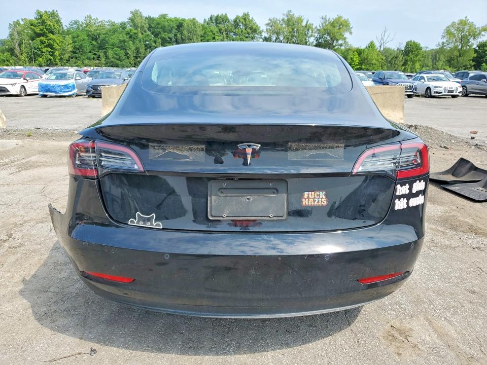 Photo 6 from auction – 2019 TESLA MODEL 3 with VIN 5YJ3E1EA7KF395871