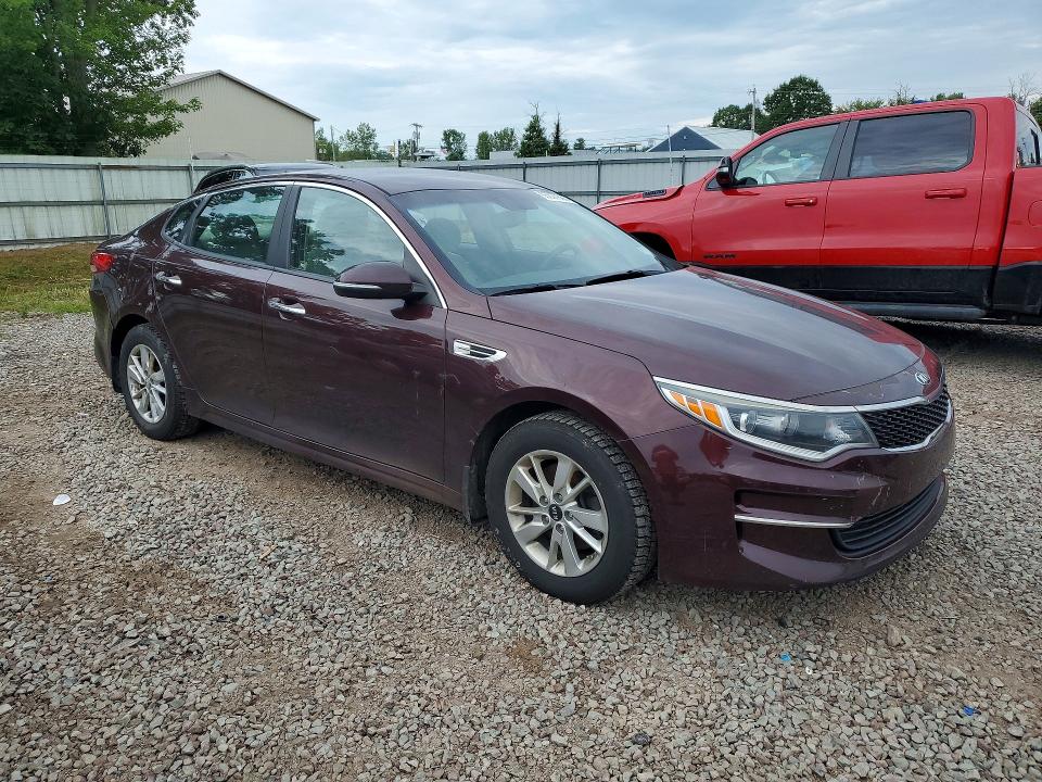 Photo 4 from auction – 2016 KIA OPTIMA with VIN 5XXGT4L33GG024112