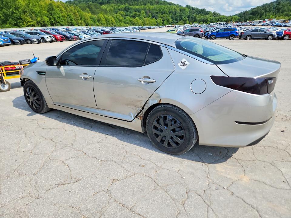 Photo 2 from auction – 2015 KIA OPTIMA with VIN KNAGM4A73F5545589