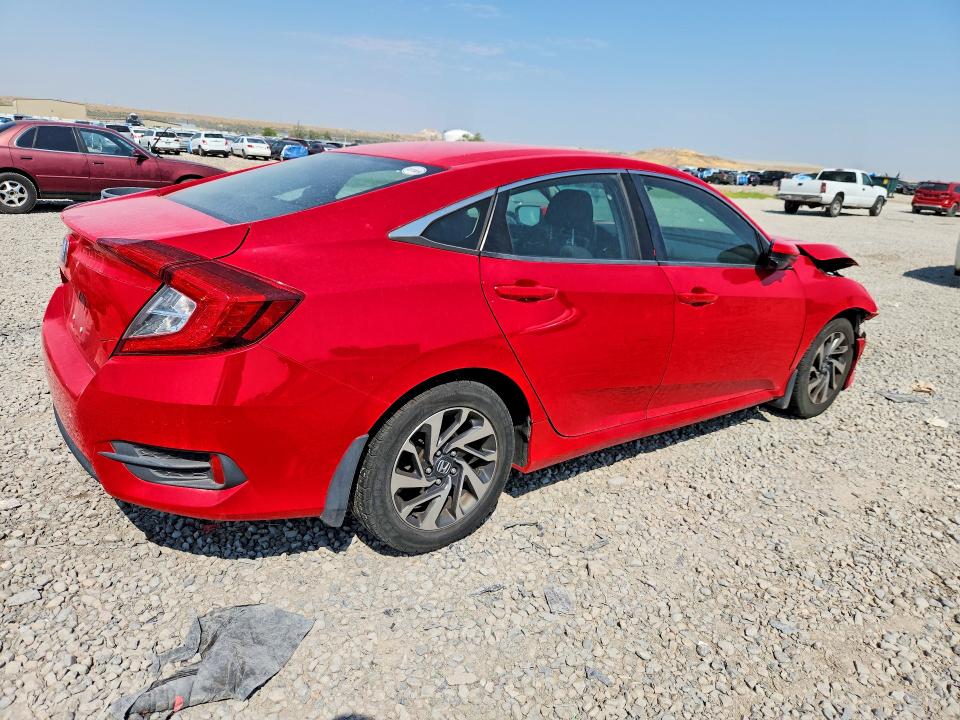 Photo 3 from auction – 2016 HONDA CIVIC with VIN 2HGFC2F75GH567023