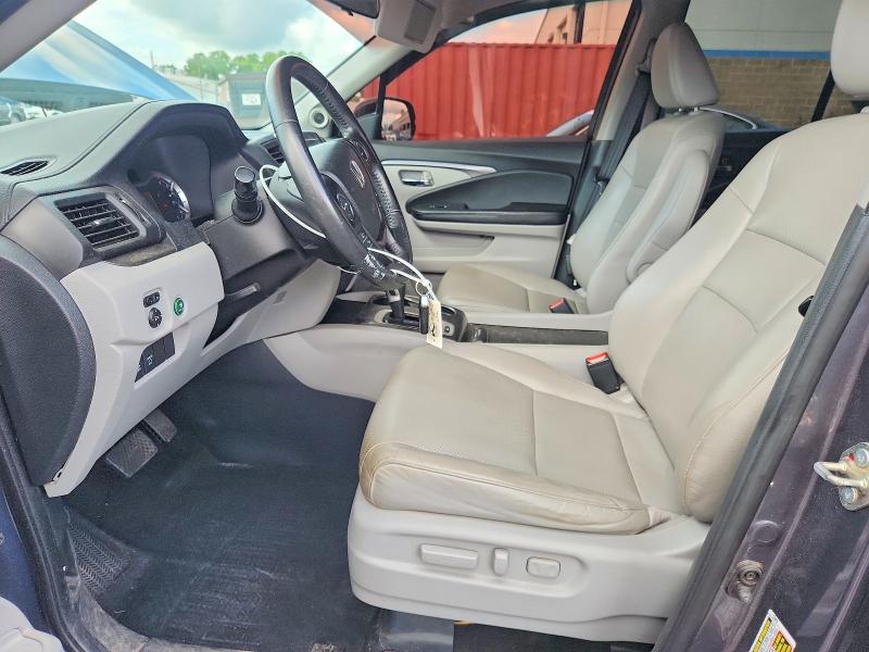 Photo 7 from auction – 2017 HONDA RIDGELINE with VIN 5FPYK3F51HB002488