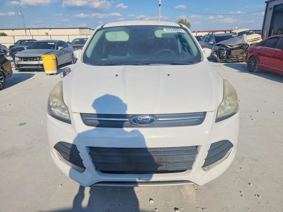 Photo 5 from auction – 2016 FORD ESCAPE with VIN 1FMCU0GX6GUA65986