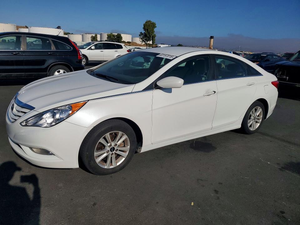 HYUNDAI SONATA 2013 with VIN 5NPEB4AC1DH710016 - Photo from auction