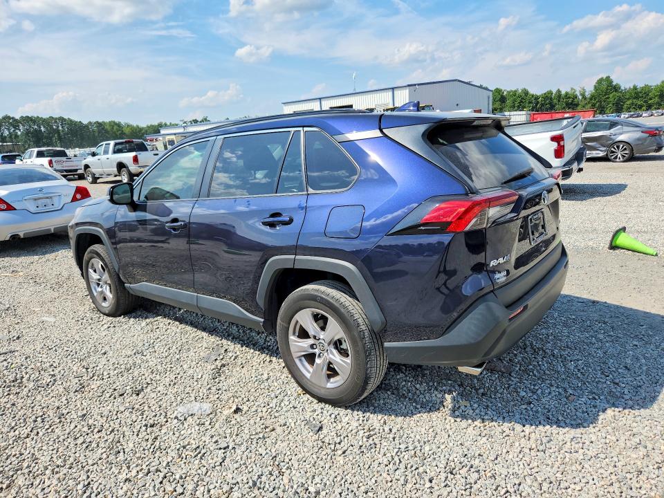 Photo 2 from auction – 2022 TOYOTA RAV4 with VIN 2T3W1RFV5NW219327
