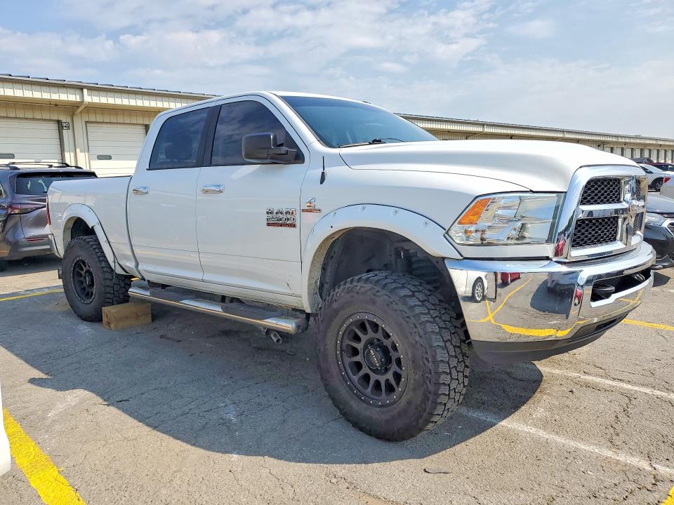 Photo 4 from auction – 2014 RAM 2500 with VIN 3C6UR5DLXEG177769