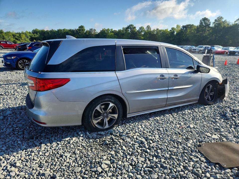 Photo 3 from auction – 2019 HONDA ODYSSEY with VIN 5FNRL6H82KB040466