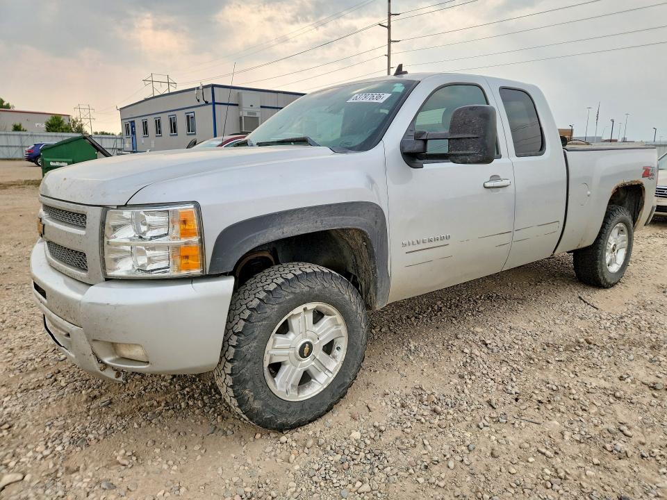 2010 CHEVROLET SILVERADO - Търг №63797636