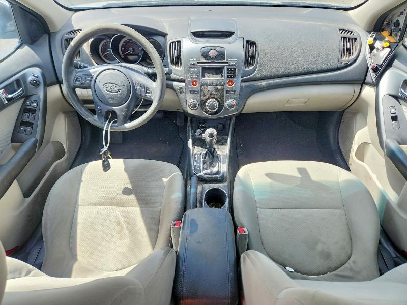 Photo 8 from auction – 2013 KIA FORTE with VIN KNAFU4A27D5738910