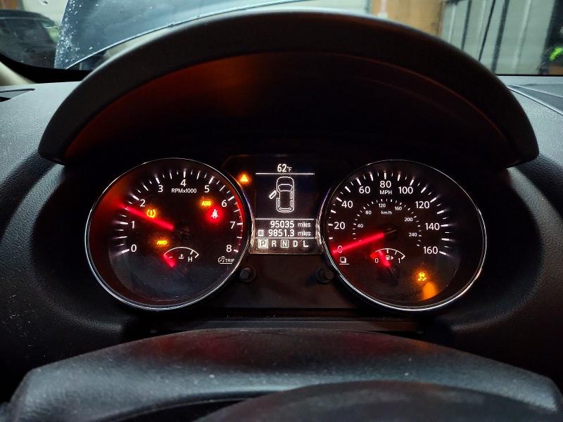 Photo 9 from auction – 2013 NISSAN ROGUE with VIN JN8AS5MV6DW103254