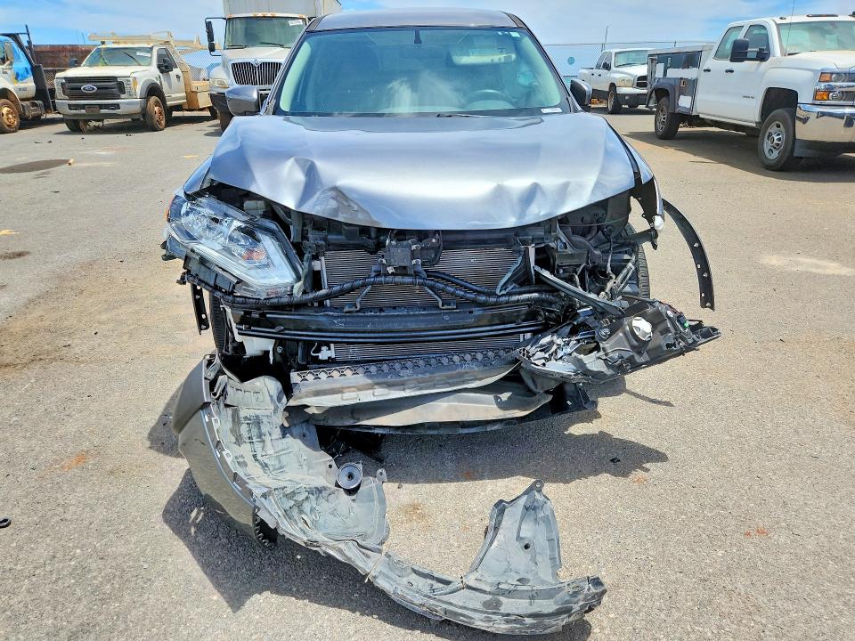Photo 5 from auction – 2018 NISSAN ROGUE with VIN 5N1AT2MT2JC754959