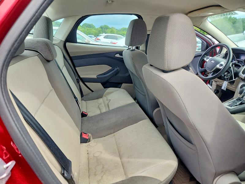 Photo 10 from auction – 2014 FORD FOCUS with VIN 1FADP3F23EL178200