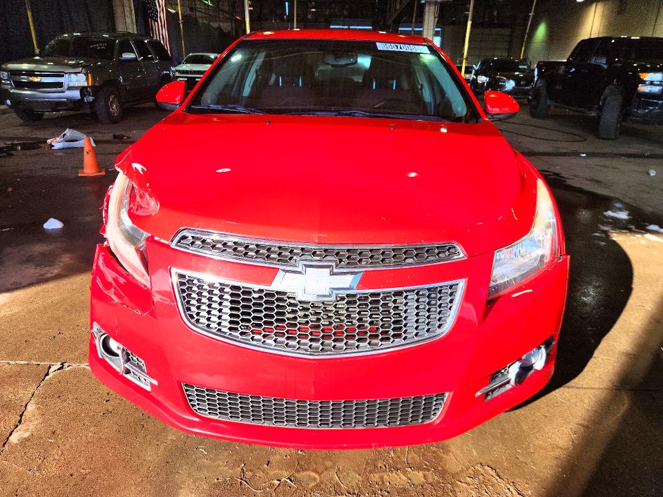 Photo 5 from auction – 2014 CHEVROLET CRUZE with VIN 1G1PC5SB6E7300019