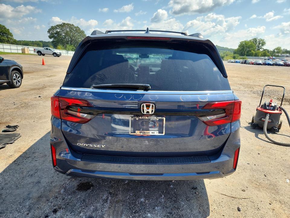 Photo 6 from auction – 2025 HONDA ODYSSEY with VIN 5FNRL6H69SB040656